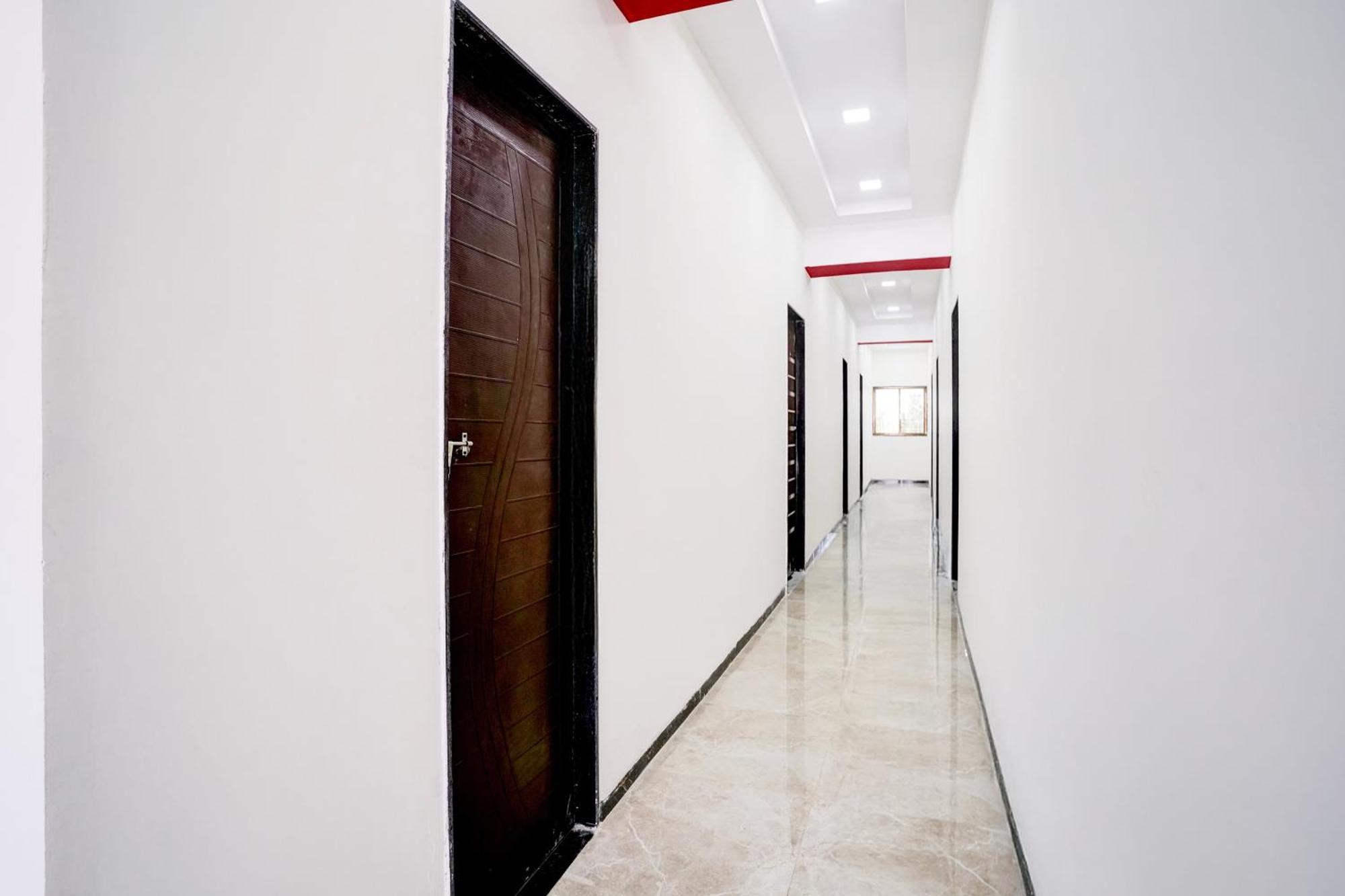 Hotel O Mahi Resort Aurangabad  Buitenkant foto